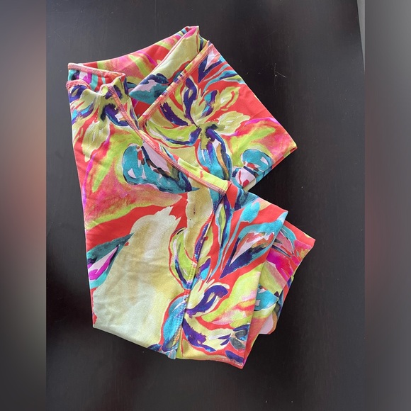 Dona Jo Capri - Picture 5 of 6